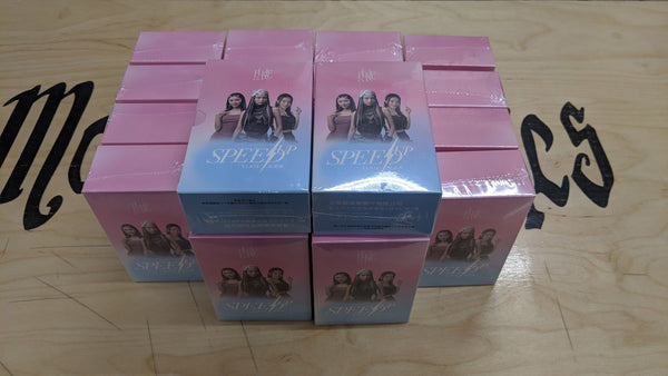 ELKIE “Speed Up” Idol Collection Cards retail box